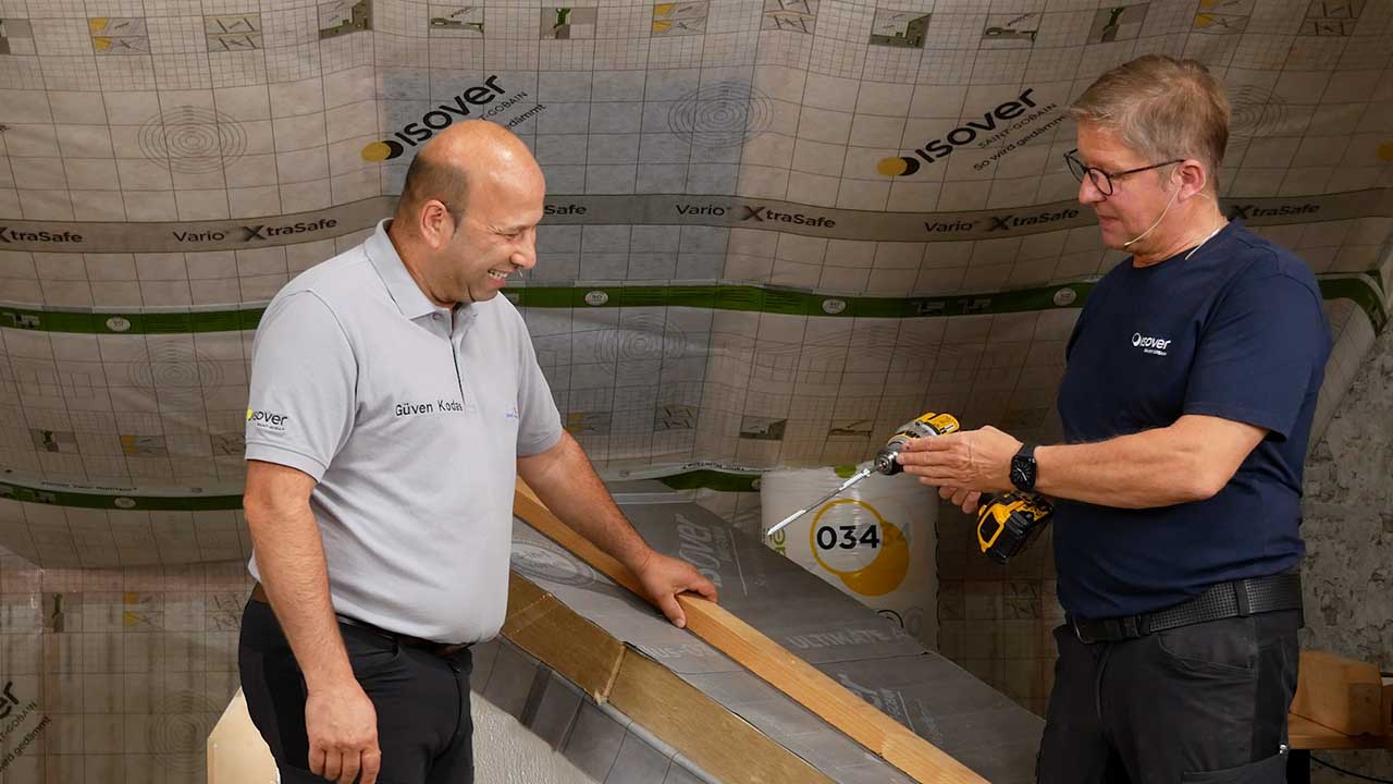 Schrauben für Aufsparrendämmung - So hält die Dämmung dauerhaft